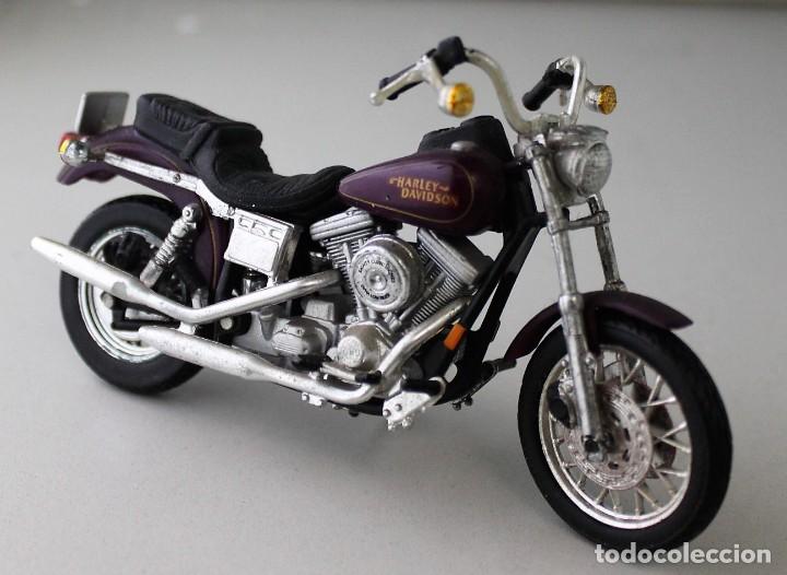 Motos a escala: Moto Harley Davidson escala 1.18 - Foto 1