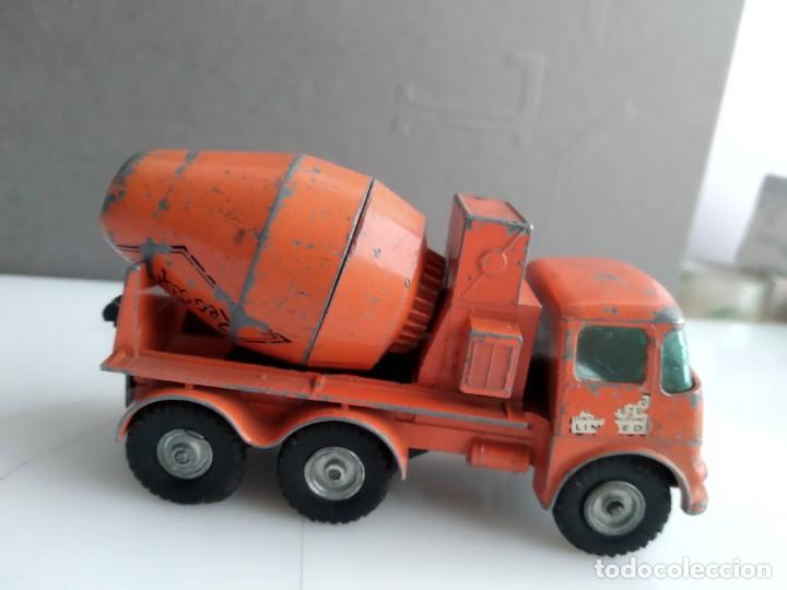 Motos a escala: CAMION HORMIGONERA MATCHBOX - Foto 3