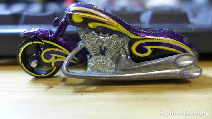 Motos a escala: MOTO DE HOT WHEELS 1996 - Foto 3