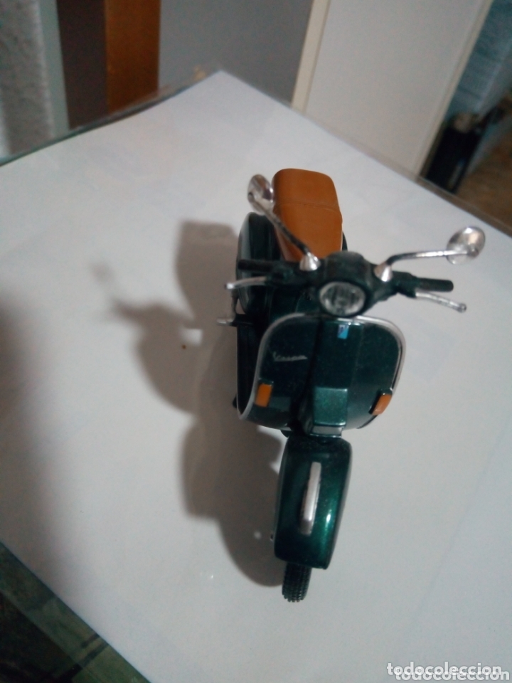 Motos a escala: moto vespa marca maiso - Foto 3