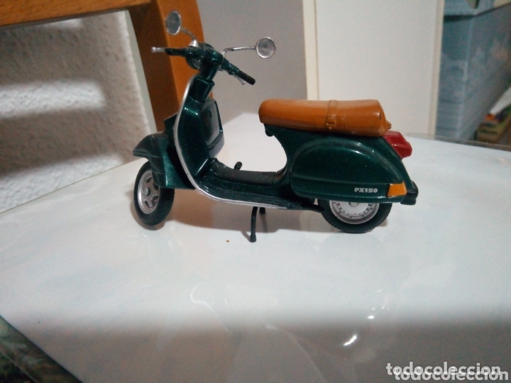 Motos a escala: moto vespa marca maiso - Foto 1