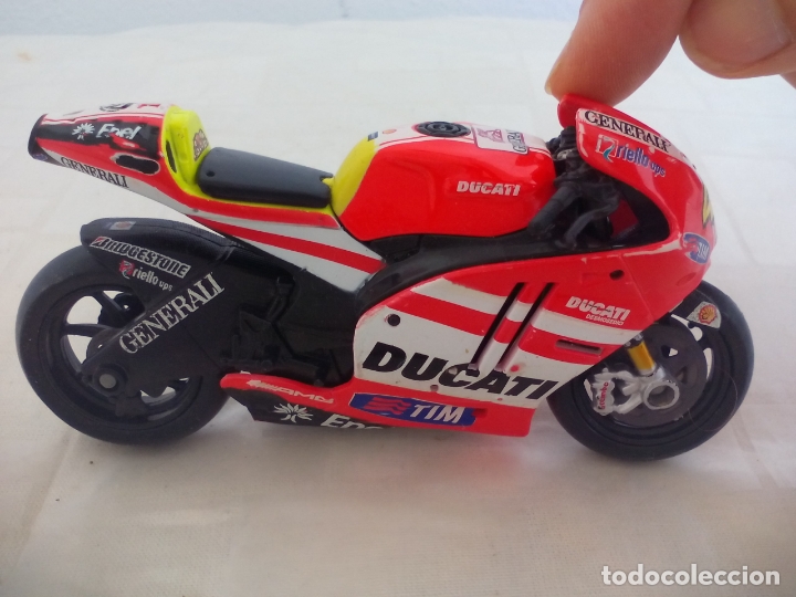 Motos a escala: MAISTO, MOTO DUCATI MINIATURA. - Foto 2