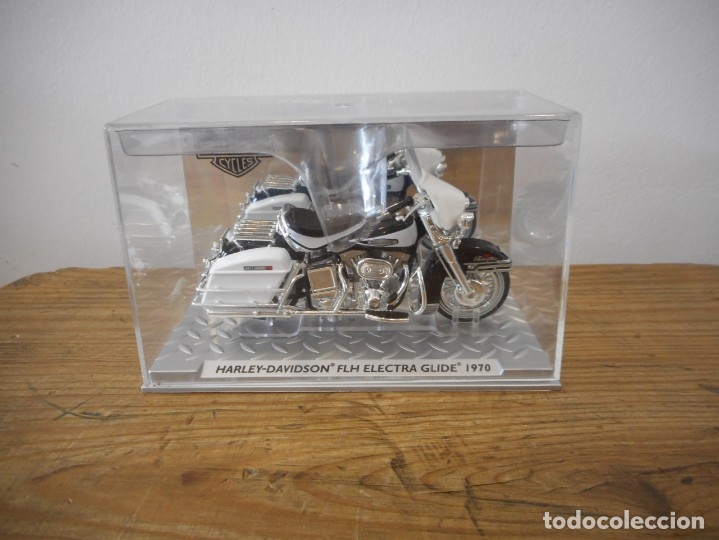 Motos a escala: Harley-davidson FLH electra Glide 1970 - Foto 1