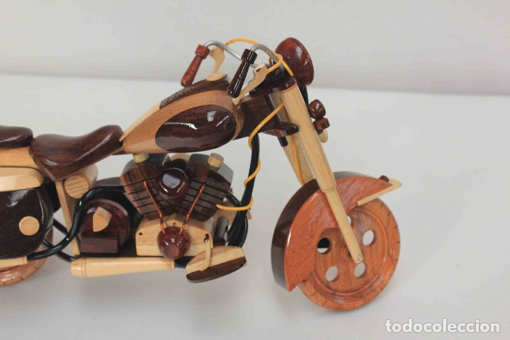 Motos a escala: MAQUETA HARLEY DOS TONOS MADERA - Foto 3