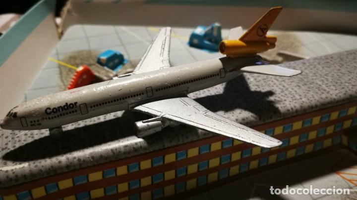Motos a escala: AVIONES Y TERMINAL DOUGLAS DC10 SCHABAK 906 - Foto 4