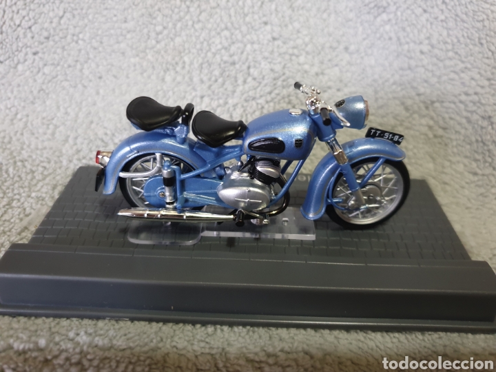 Die cast 1//24 Model Motorcycle Adler mb200 1952