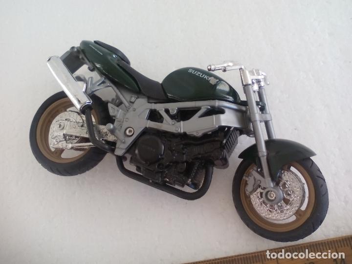 Motos a escala: MOTO suzuki majorette - Foto 3