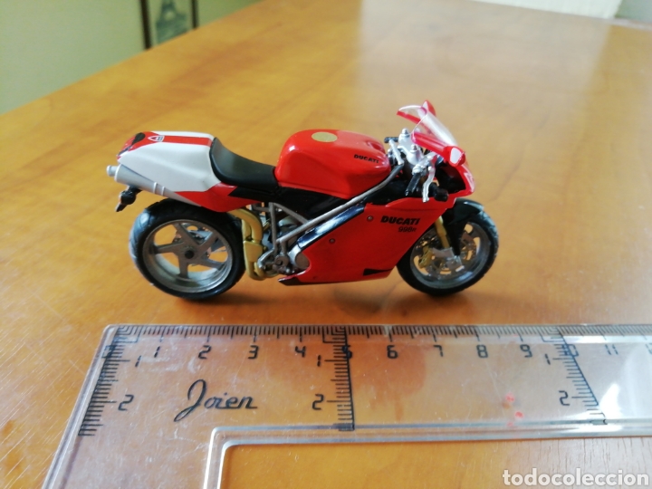Motos a escala: Ducati 998R - Foto 2