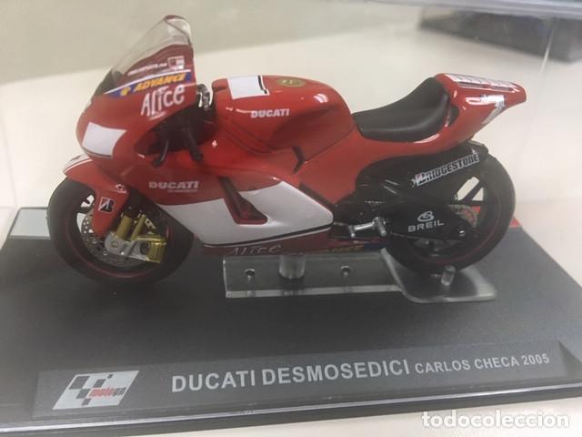 Motos a escala: DUCATI DESMOSEDICI CARLOS CHECA 2005 - Foto 1