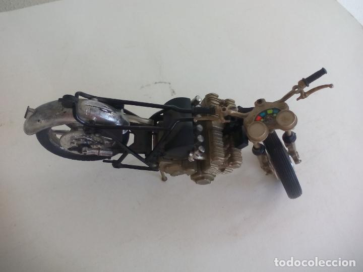 Motos a escala: MOTO GUILOY. 21 cm - Foto 2