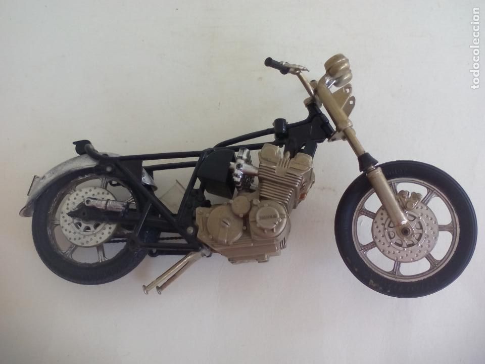 Motos a escala: MOTO GUILOY. 21 cm - Foto 4