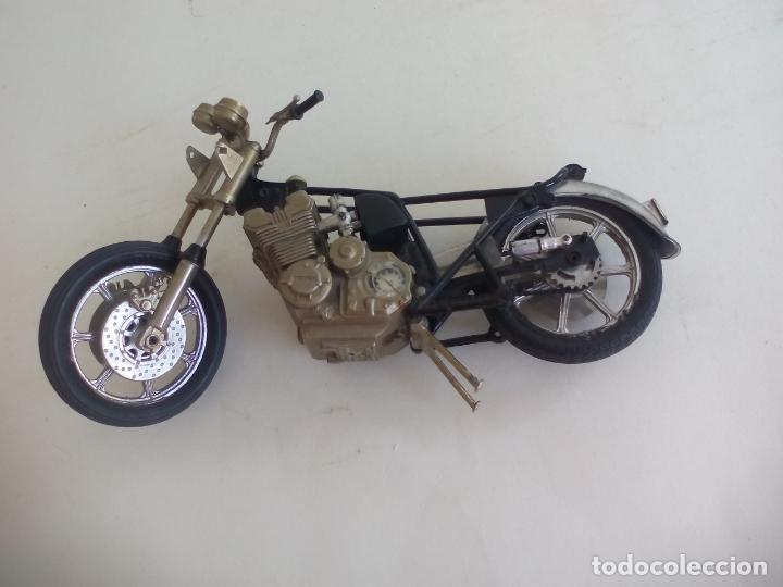 Motos a escala: MOTO GUILOY. 21 cm - Foto 1
