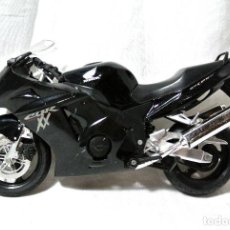 Motos a escala: MOTOCICLETA HONDA CBR XX 1100 SUPER BLACKBIRD , 18 CMS