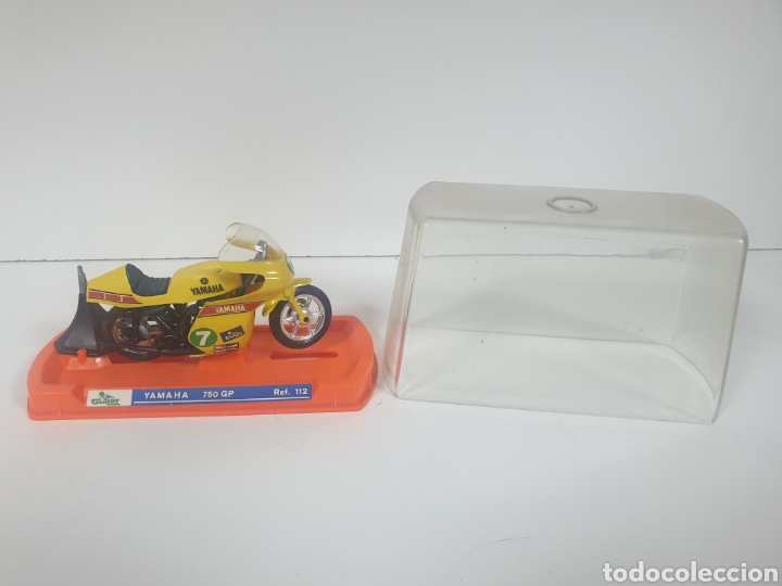Motos a escala: Guiloy yamaha 750 gp - Foto 1