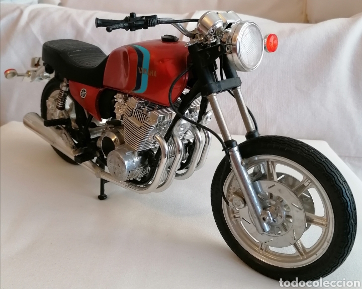 Motos a escala: Moto Yamaha de Guiloy. - Foto 2