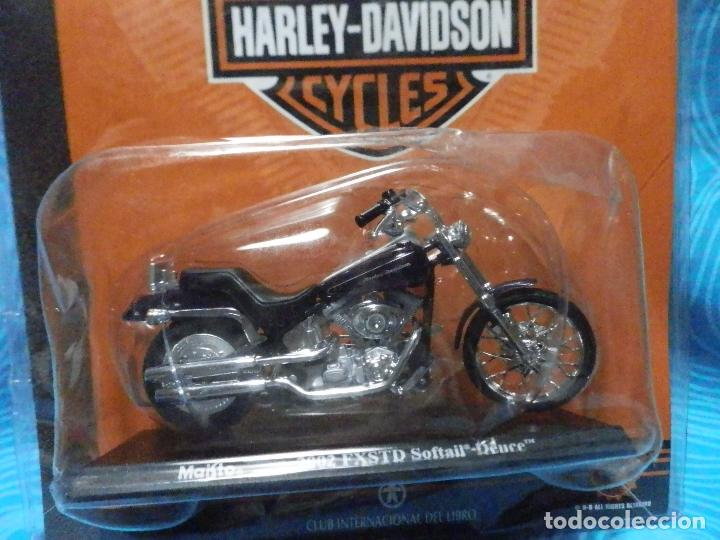 Motos a escala: HARLEY DAVIDSON FXSTD SOFTAIL DEUCE 2002 MAISTO - Foto 1