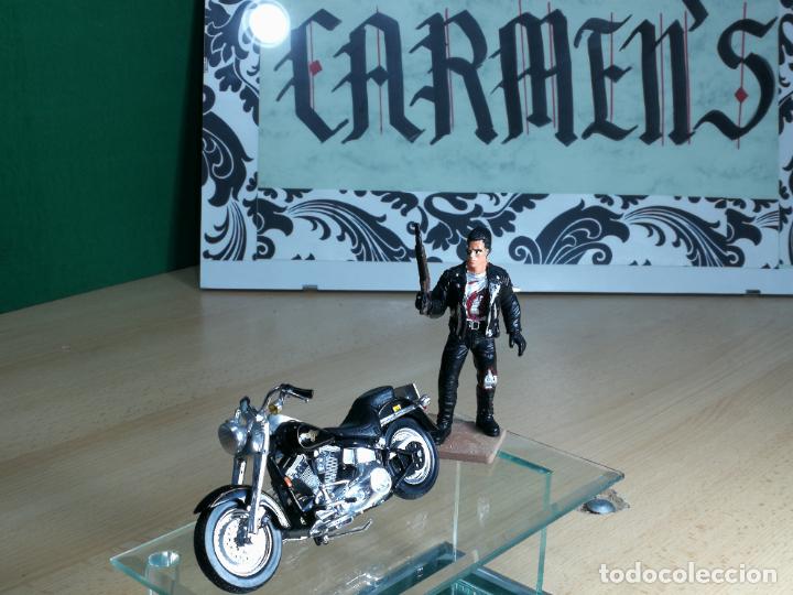 Motos a escala: TERMINATOR CON SU MOTOCICLETA HARLEY DAVIDSON FAT BOY - Foto 9