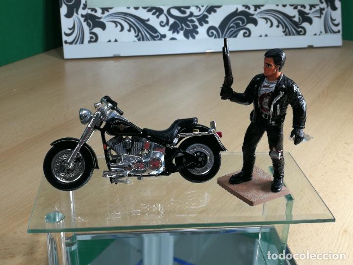 Motos a escala: TERMINATOR CON SU MOTOCICLETA HARLEY DAVIDSON FAT BOY - Foto 29