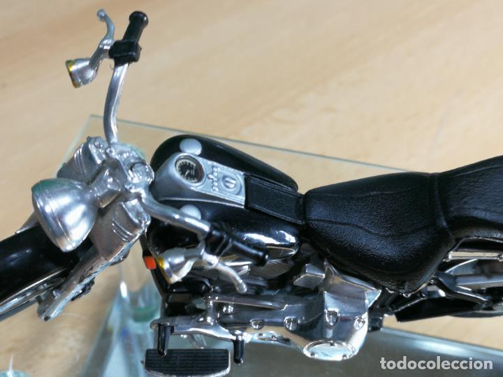 Motos a escala: TERMINATOR CON SU MOTOCICLETA HARLEY DAVIDSON FAT BOY - Foto 34