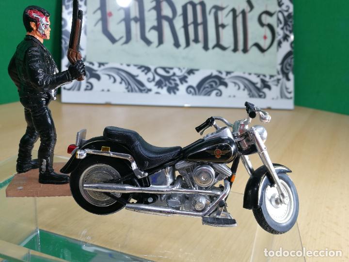 Motos a escala: TERMINATOR CON SU MOTOCICLETA HARLEY DAVIDSON FAT BOY - Foto 51