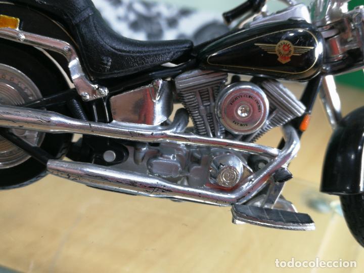 Motos a escala: TERMINATOR CON SU MOTOCICLETA HARLEY DAVIDSON FAT BOY - Foto 54