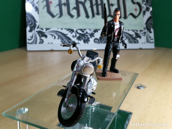Motos a escala: TERMINATOR CON SU MOTOCICLETA HARLEY DAVIDSON FAT BOY - Foto 63