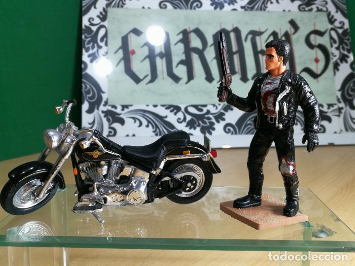 Motos a escala: TERMINATOR CON SU MOTOCICLETA HARLEY DAVIDSON FAT BOY - Foto 67