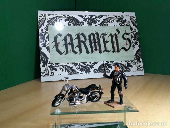Motos a escala: TERMINATOR CON SU MOTOCICLETA HARLEY DAVIDSON FAT BOY - Foto 1