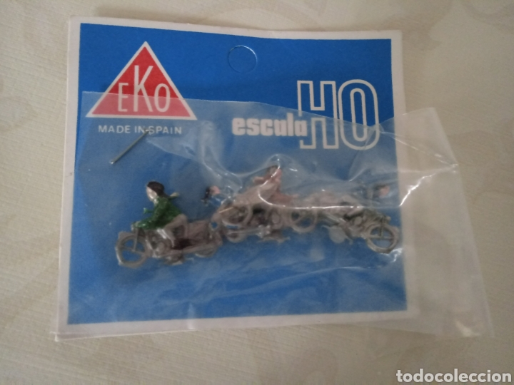 Motos a escala: MOTORISTAS COMPLEMENTOS EKO - Foto 2