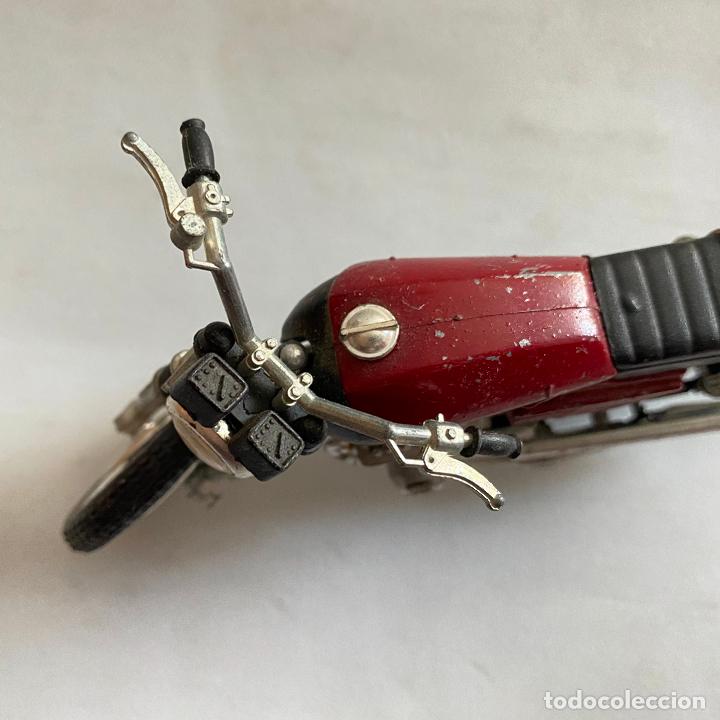 Motos a escala: moto Benelli - Foto 5