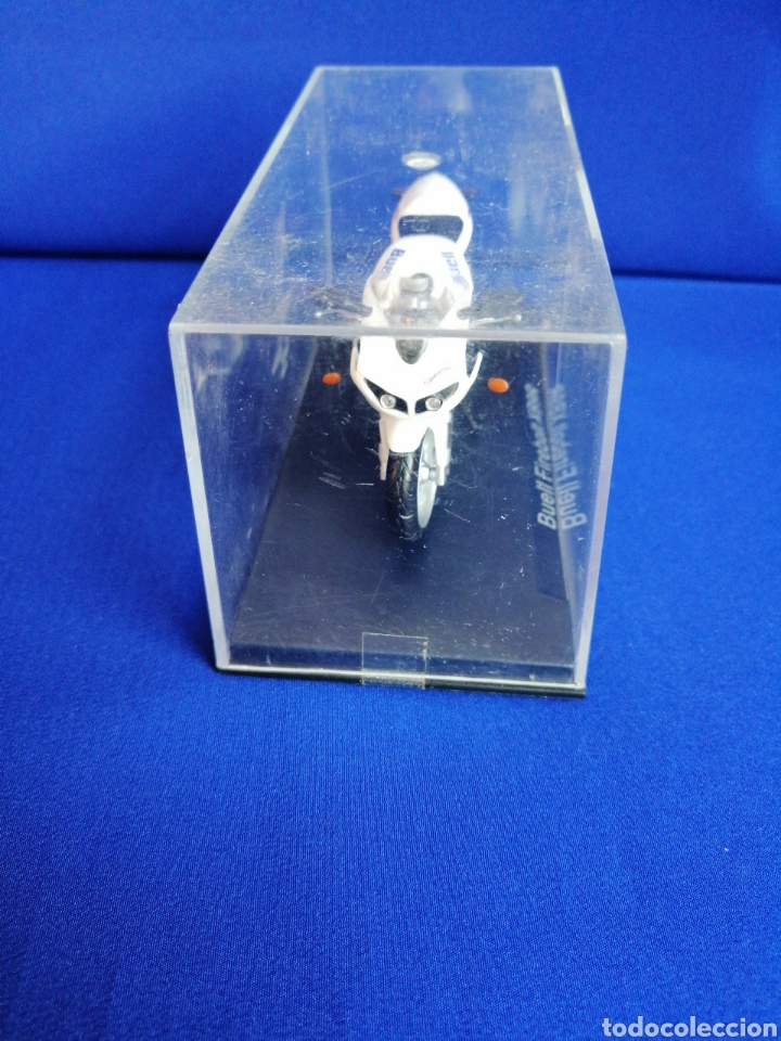 Motos a escala: MOTO BUELL FIREBOLT XB9R. - Foto 2