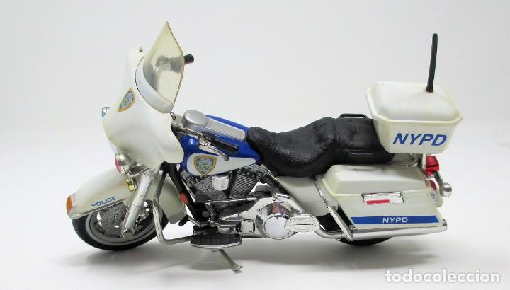 Motorcycle Models: Moto Harley Davidson Policia NYPD - Maisto - Escala 1/18