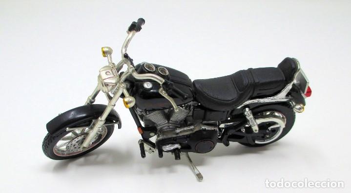 Motorcycle Models: Moto Harley Davidson - Maisto - Escala 1/18