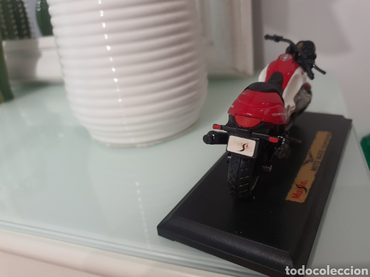 Motos a escala: Moto escala guzzi. - Foto 3