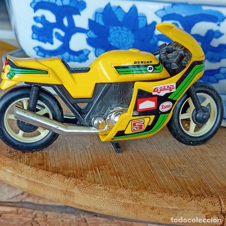 Motos a escala: Moto 5 gozan Dunlop - Foto 4