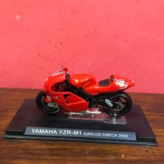 Motos a escala: MOTO YAMAHA ROJO YZR M1. Lote 291176398