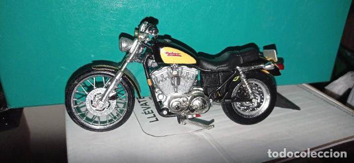 Motos a escala: COLECCION DE Harley Davidson , con regalo de expositor - Foto 6