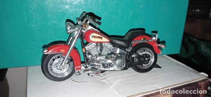 Motos a escala: COLECCION DE Harley Davidson , con regalo de expositor - Foto 13