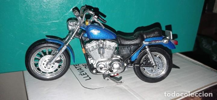 Motos a escala: COLECCION DE Harley Davidson , con regalo de expositor - Foto 18