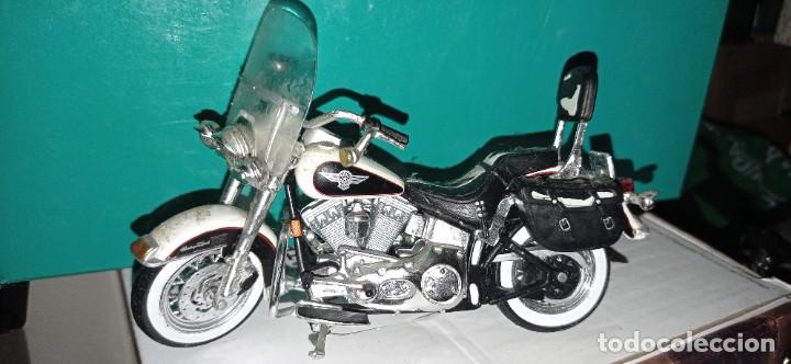 Motos a escala: COLECCION DE Harley Davidson , con regalo de expositor - Foto 22