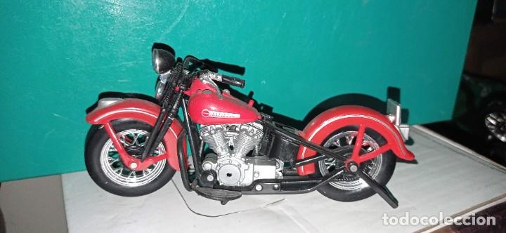 Motos a escala: COLECCION DE Harley Davidson , con regalo de expositor - Foto 24