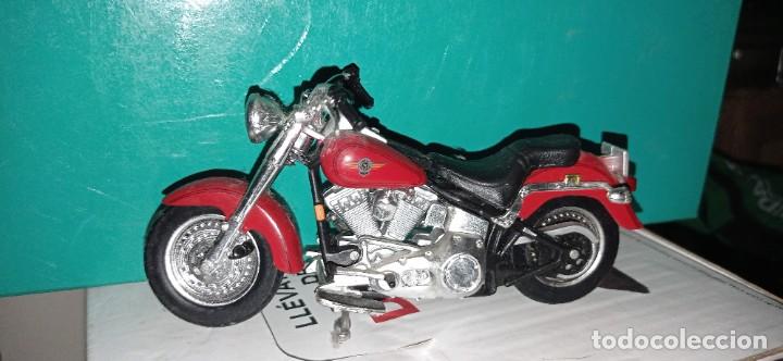 Motos a escala: COLECCION DE Harley Davidson , con regalo de expositor - Foto 40
