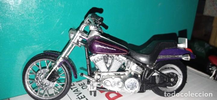 Motos a escala: COLECCION DE Harley Davidson , con regalo de expositor - Foto 41