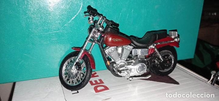 Motos a escala: COLECCION DE Harley Davidson , con regalo de expositor - Foto 42