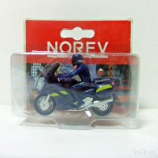 Motos a escala: MOTO GENDARMERIE - NOREV 3 INCHES EMERGENCY MOTOCICLETA MOTORISTA GENDARMERIA POLICIA POLICE FRANCE. Lote 299317118