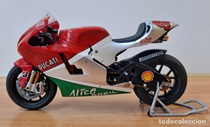 Motos a escala: LORIS CAPIROSSI MUGELLO 2006 MINICHAMPS - Foto 1