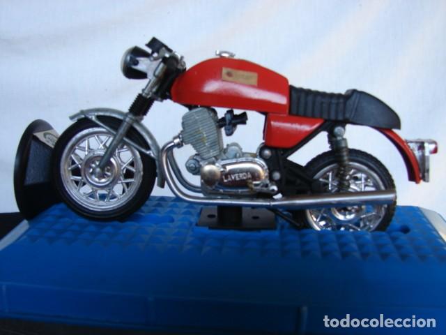 Motos a escala: MOTO LAVERDA - NACORAL - Foto 3