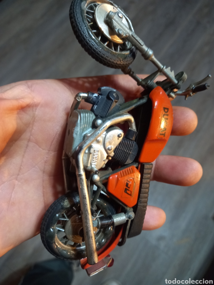Motos a escala: MOTO DUCATI - Foto 2