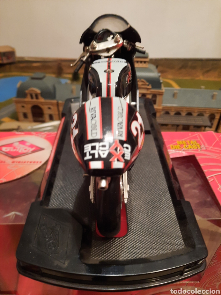 Motos a escala: Aprilia rs guiloy - Foto 2