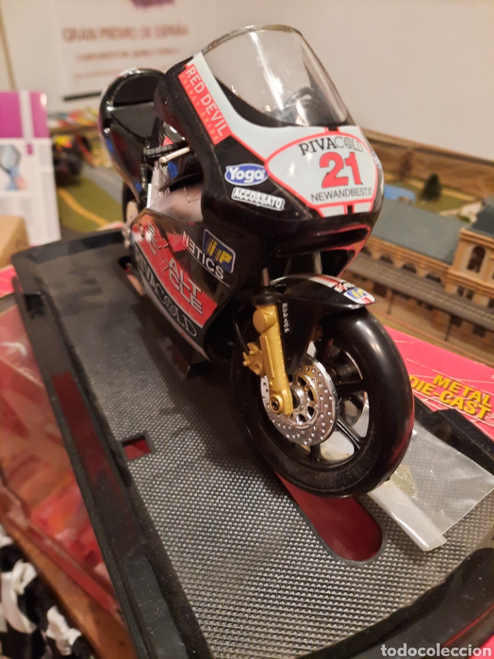 Motos a escala: Aprilia rs guiloy - Foto 6